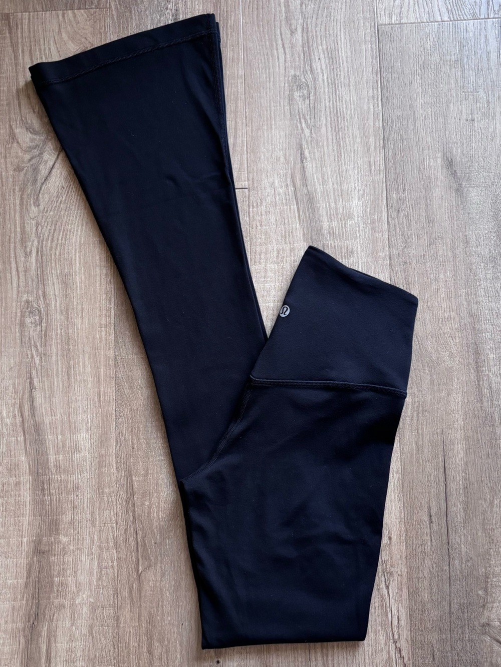 Lululemon Align Asymmetrical Waist Band Mini Flared Pant in Black 32.5”